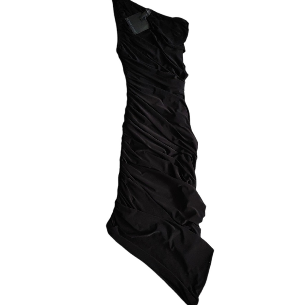 Norma Kamali Diana Black Gown